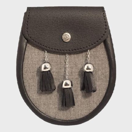 Semi Dress Sporran - Light Grey Wool Front - Basic Design